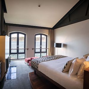 Deluxe Zimmer mit Kingsize-Bett
